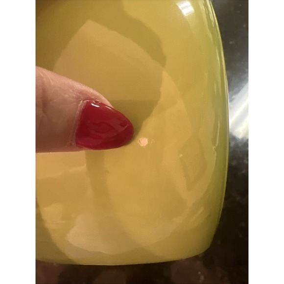 Fiestaware Large Disc Pitcher Chartreuse/Lemongrass 7.25" HLC Fiesta Collectible - Picture 8 of 9